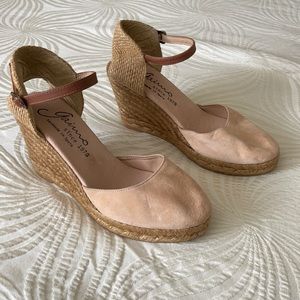 Suede wedges